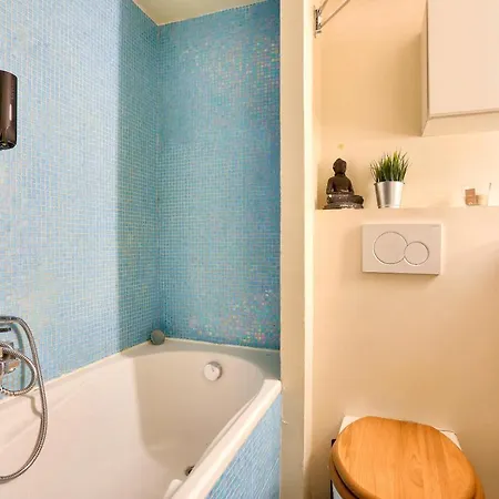 Bastille Superbe Studio Apartment Paris